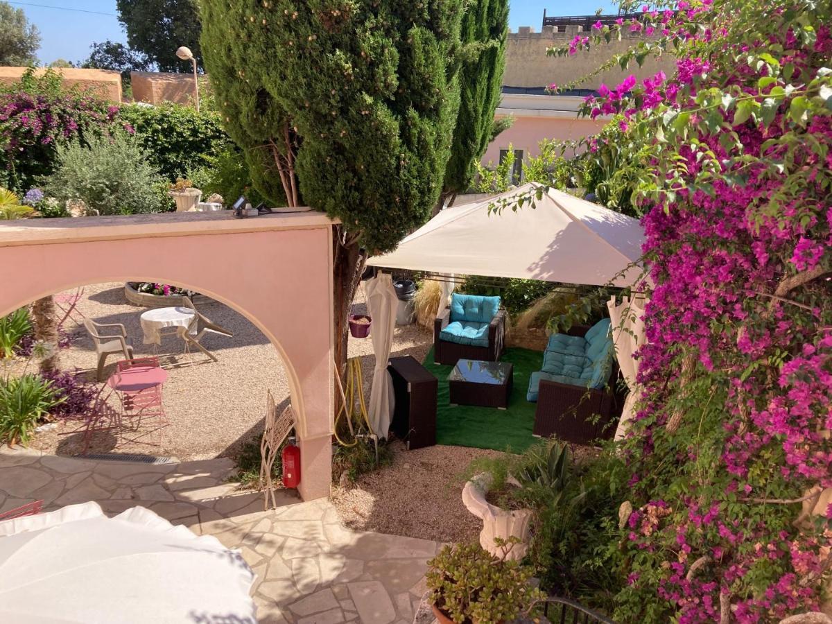 Le Vauban Hotel Villefranche-sur-Mer Exterior photo